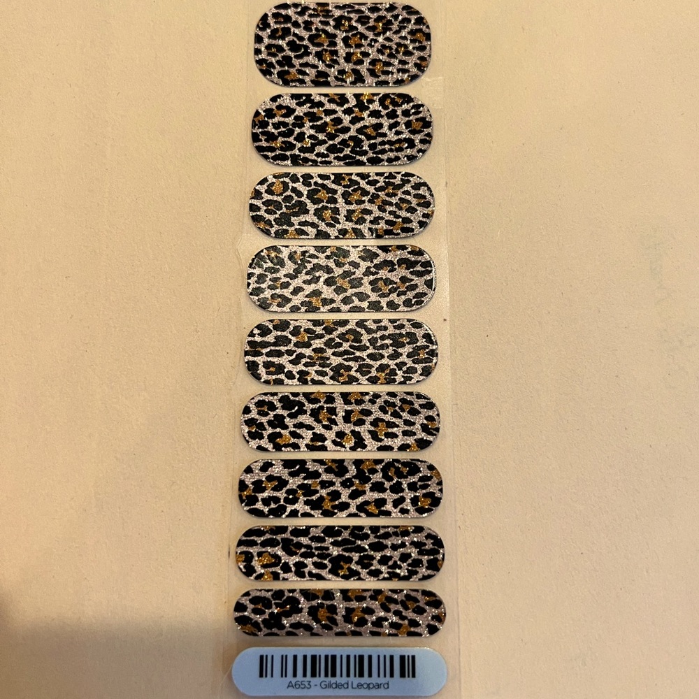 🦊 3 for $15 Jamberry Half Set - Gilded Leopard